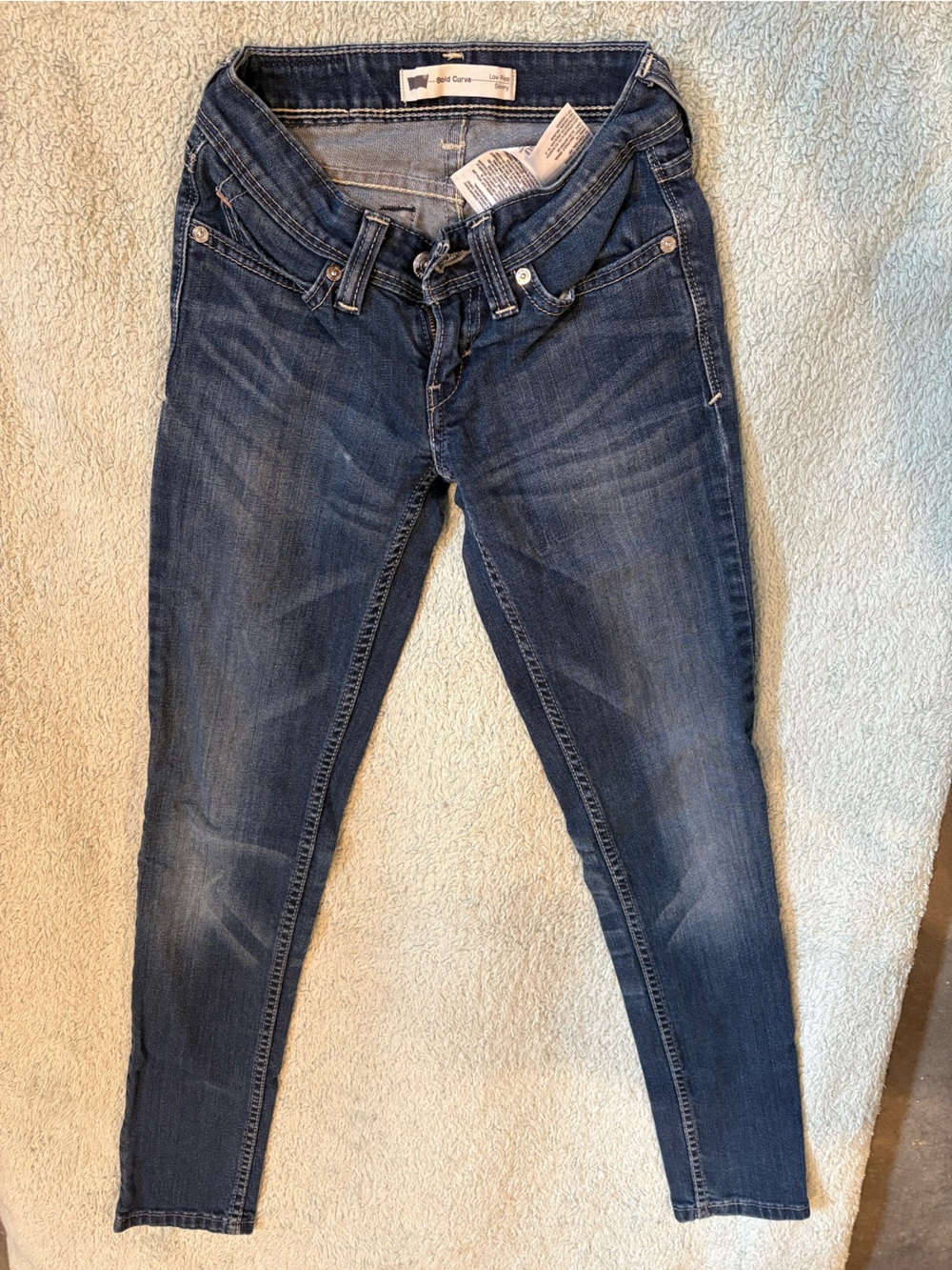 Women’s Levi’s Blue Skinny Jeans - Classic Mid Wash